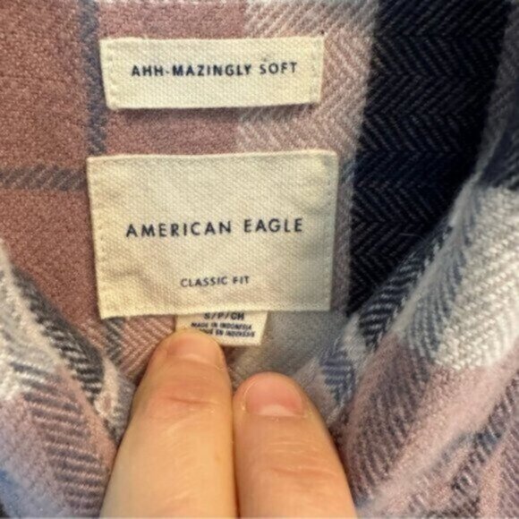 American Eagle | Ahh-Mazing Soft Classic Fit Flannel Shirt Size Small - Picture 8 of 9